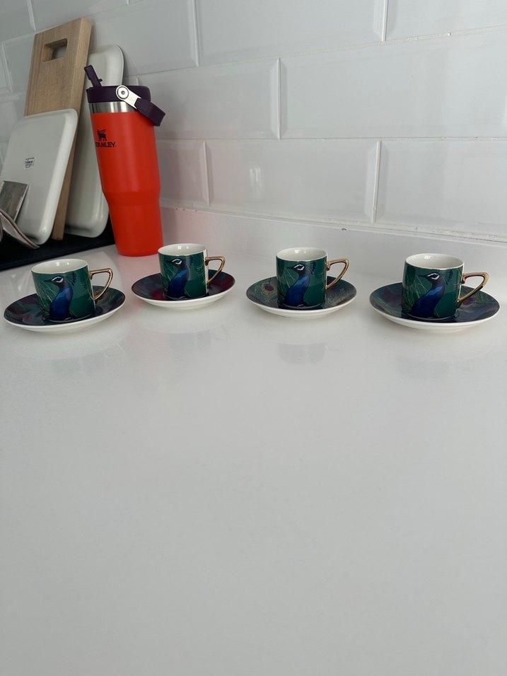 Karaca Renkli Tavuskuşu Desenli 4'lü Fincan Takımı - Görsel 2