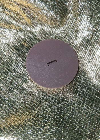 Beden Renk sürpriz çiçek desenli figür yanında bir sürü hediyelerle satışta