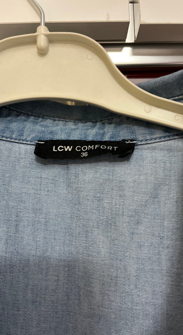 Düğmeli Kısa Kollu Midi Denim Elbise - Görsel 2