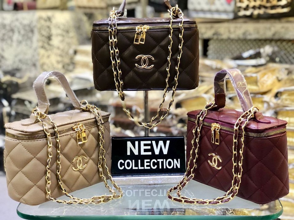 Zincir Detaylı Kahverengi İşlemeli Deri Kadın Çanta - Görsel 2