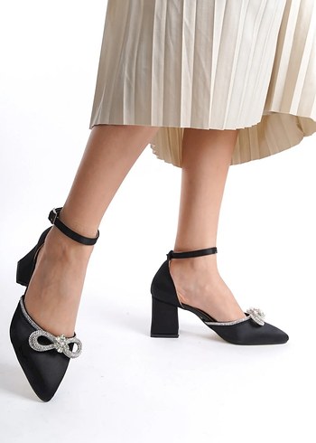 Siyah Parlak Tokalı Blok Topuklu Abiye Ayakkabı - Görsel 2