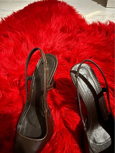 39 Beden Stiletto