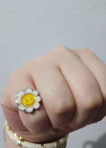 Beyaz Papatya Desenli Çocuk Yüzük - Görsel 3
