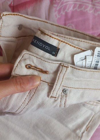 Beyaz Midi Kadın Kot Pantolon - Görsel 3