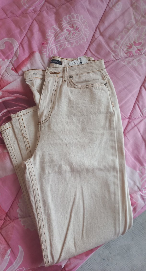 Beyaz Midi Kadın Kot Pantolon - Görsel 2