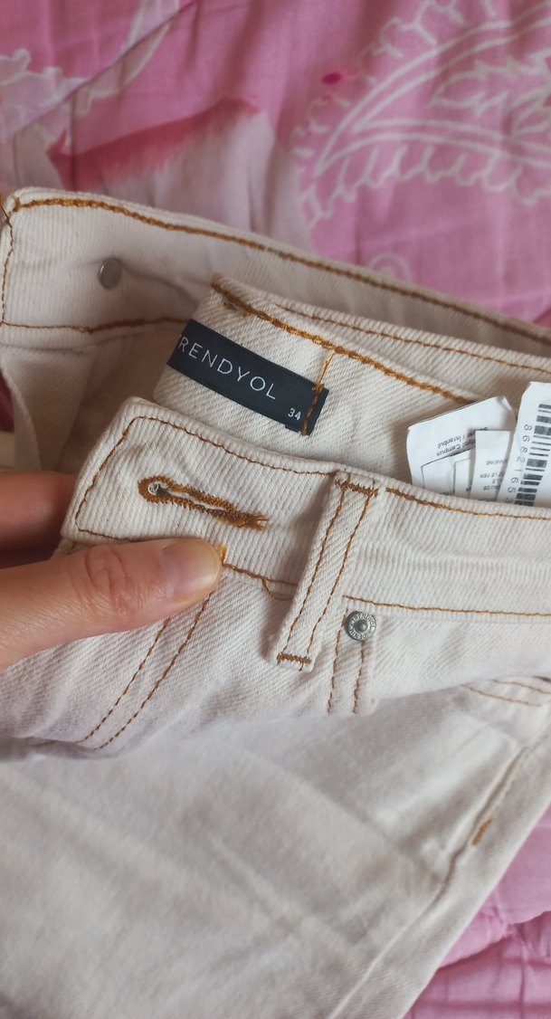 Beyaz Midi Kadın Kot Pantolon - Görsel 3