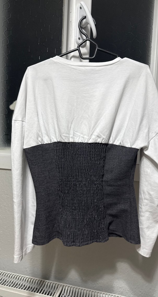 Gri Piliseli Uzun Kollu  bluz - Görsel 3