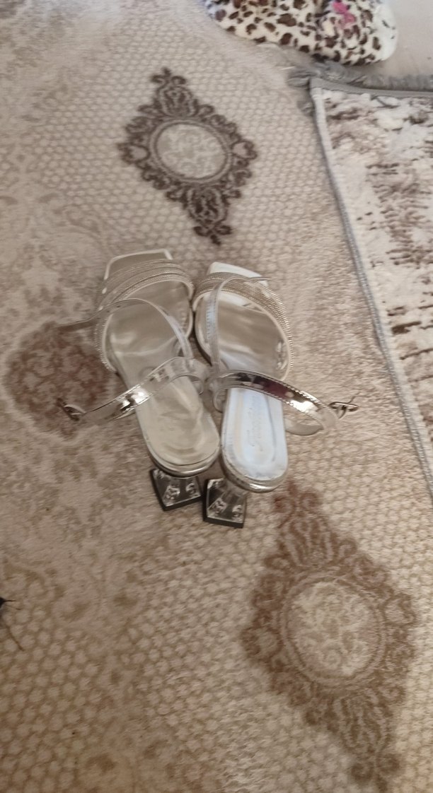 Gri Metal Topuklu Kadın Abiye Ayakkabı - Görsel 3