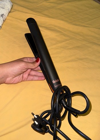 Siyah Saç Düzleştirici - Görsel 4