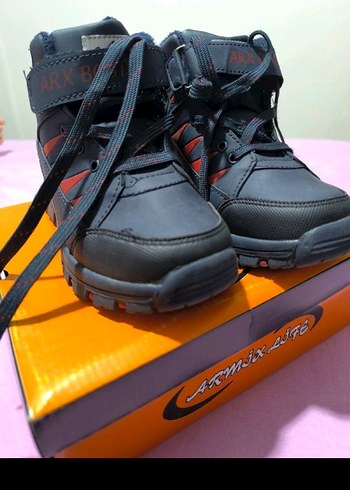 Çocuk Siyah Kauçuk Botlar Velcro - Görsel 3