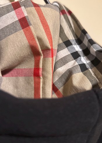 burberry zipper m giyene olur - Görsel 4