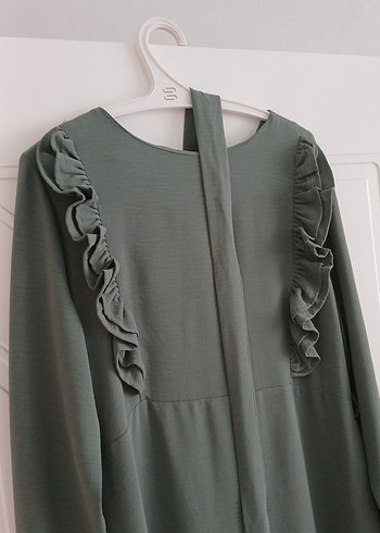 Volan Detaylı Uzun Kollu Haki Elbise - Görsel 3