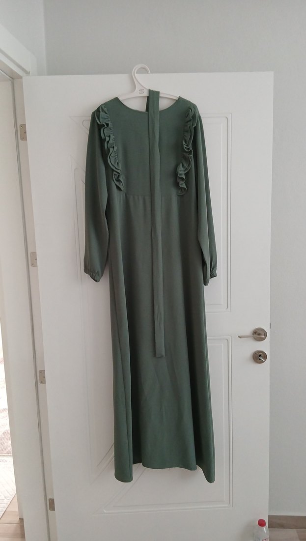 Volan Detaylı Uzun Kollu Haki Elbise - Görsel 2