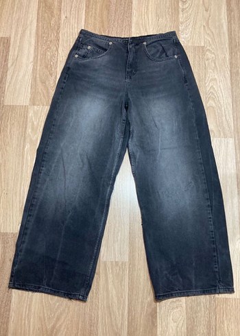 Urban Outfitters BDG taslama damgalı baggy jean