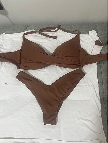 Bikini bağlamalı