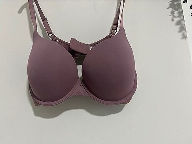 Victoria s Secret Orjinal ürün iyi durumda 80 85 beden uyumlu
