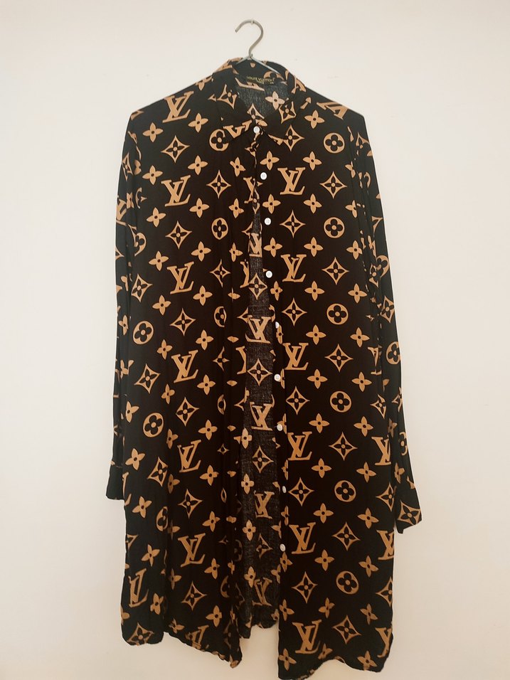 Düğmeli Uzun Kadın Desenli Kahverengi tunik - Görsel 3