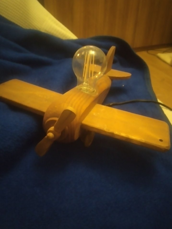 Ahşap Uçak Tasarımlı Masa Lambası - Görsel 2