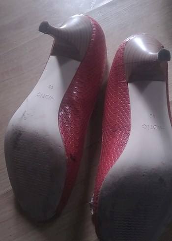 Kırmızı Tokalı Kadın Dolgu Topuk Ayakkabı 3 u tek fiyat - Görsel 6