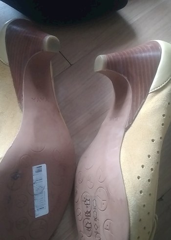 Kırmızı Tokalı Kadın Dolgu Topuk Ayakkabı 3 u tek fiyat - Görsel 5