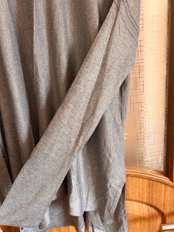 Gri Uzun Kollu Keten Triko Kazak - Görsel 4