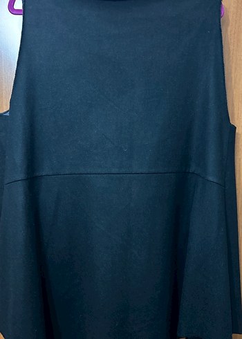 Siyah Yüksek Yakalı Örgü Kolsuz Kadın Kazak - Görsel 4