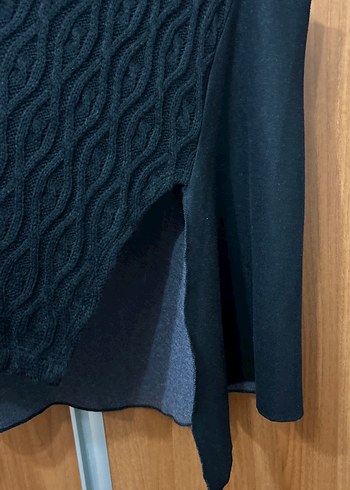 Siyah Yüksek Yakalı Örgü Kolsuz Kadın Kazak - Görsel 9