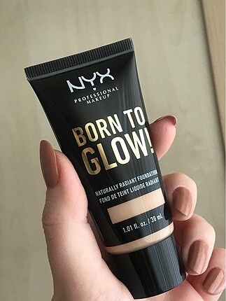 Nyx fondöten vanilla rengi