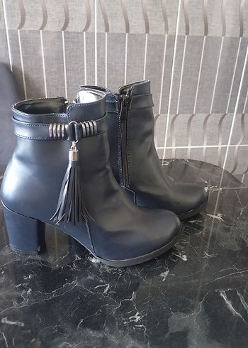 Gri Kadın Biker Botları Tokalı - Görsel 3