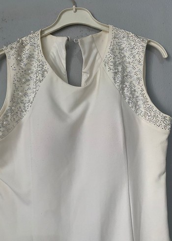 Dantel Detaylı Beyaz Balık elbise - Görsel 2