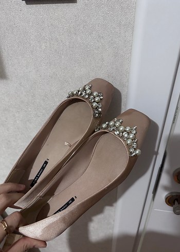 Zara marka İnci Detaylı pudra pembe kadın Babet