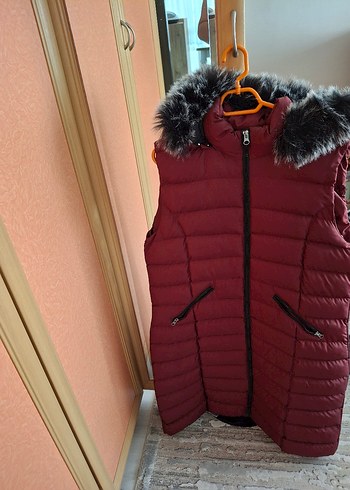 Trendyol & Milla Bordo Kürklü Midi Kadın Yelek