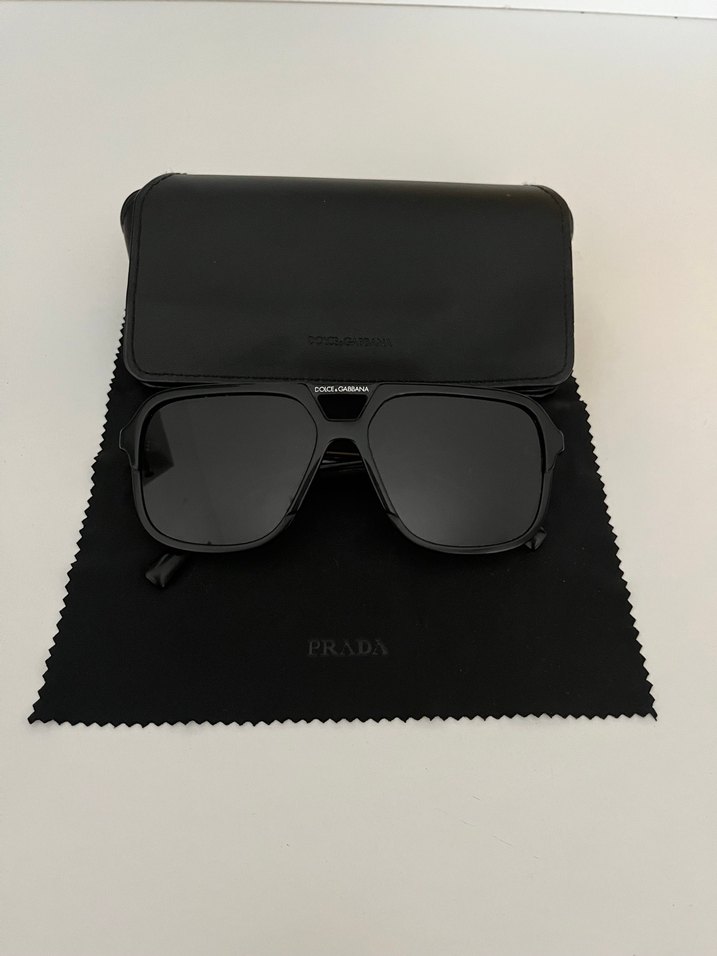 Dolce & Gabbana Siyah Güneş Gözlüğü — görsel 6/8
