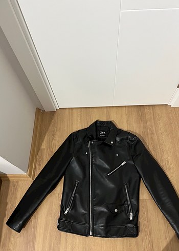 Zara Siyah Deri Biker Ceket