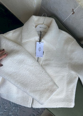 Stradivarius Cepli ve kısa buklet ceket