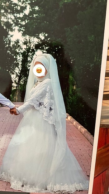 38 Beden beyaz Renk Pelerinli tesettür gelinlik