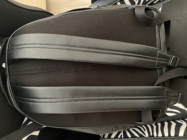 Calvin klein çanta - Görsel 3