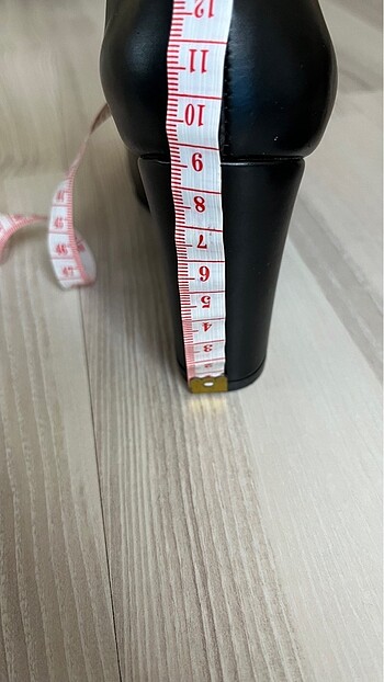 36 Beden siyah Renk Topuklu ayakkabı