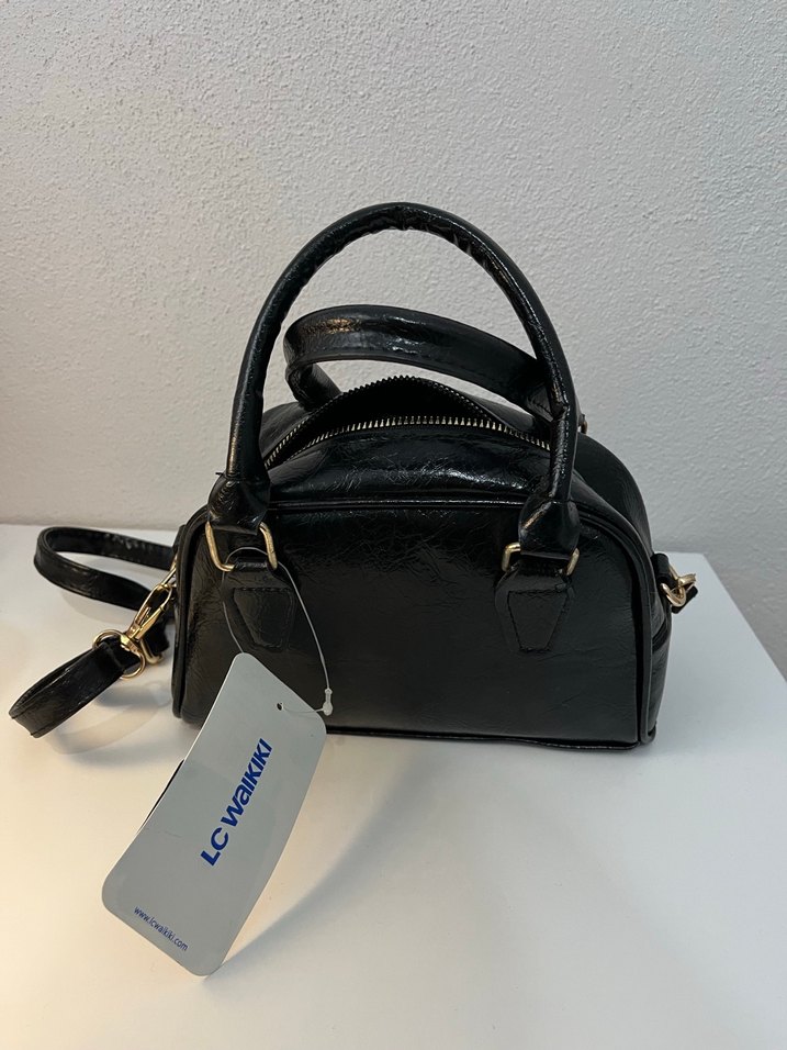 Klasik Siyah Deri Kadın Çanta - Görsel 2