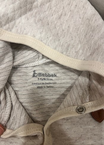 Kapüşonlu Düğmeli Gri Bebek Tulumu - Görsel 2