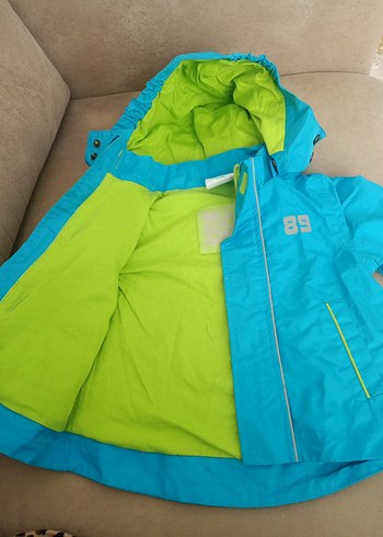 Erkek Çocuk Mavi Fermuarlı Yağmurluk - Görsel 7