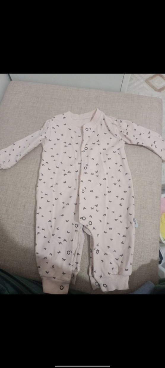 Bir adet elbise üç adet tulum - Görsel 3