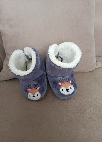 Kürklü Nakışlı Ev Terliği - Görsel 6