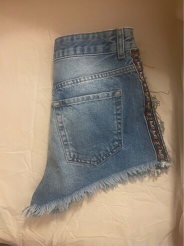 Koton Koton jeans şort 38 beden