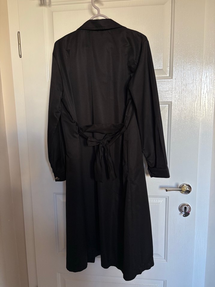 Siyah Uzun Kadın Trençkot - Görsel 3