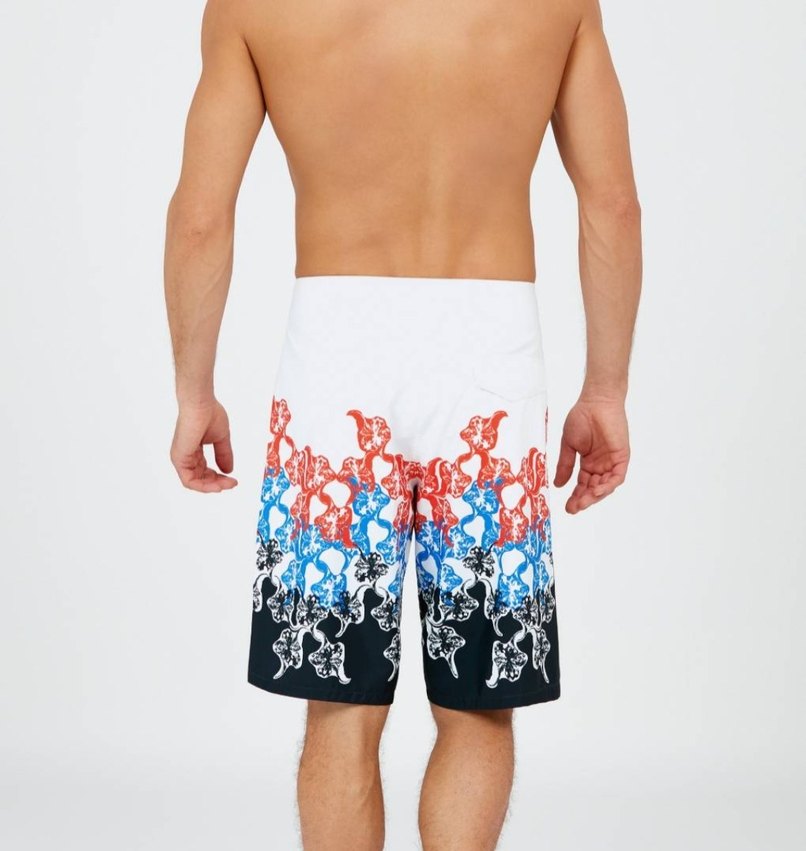 Erkek Beyaz Bağcıklı Mini Deniz Şortu - Görsel 3