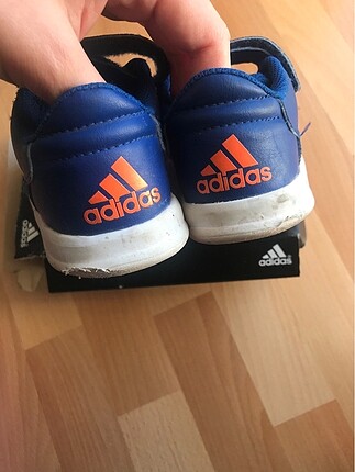 26 Beden Adidas ayakkabı