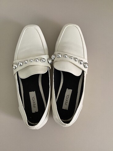 İpekyol beyaz loafer