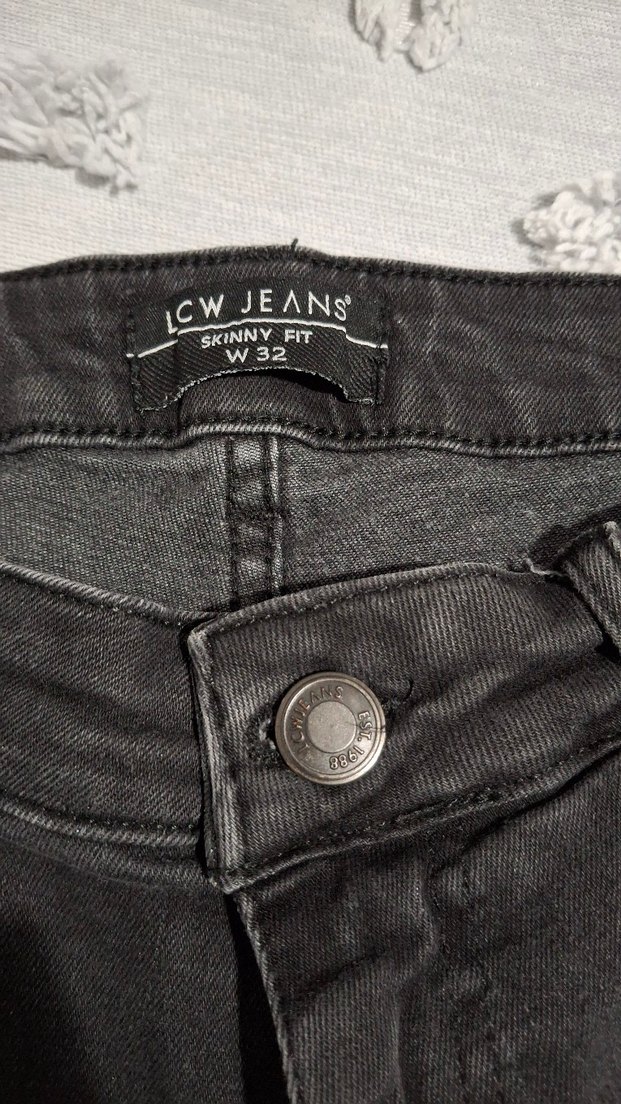 Siyah Bol Kesim Erkek Denim Şort - Görsel 2