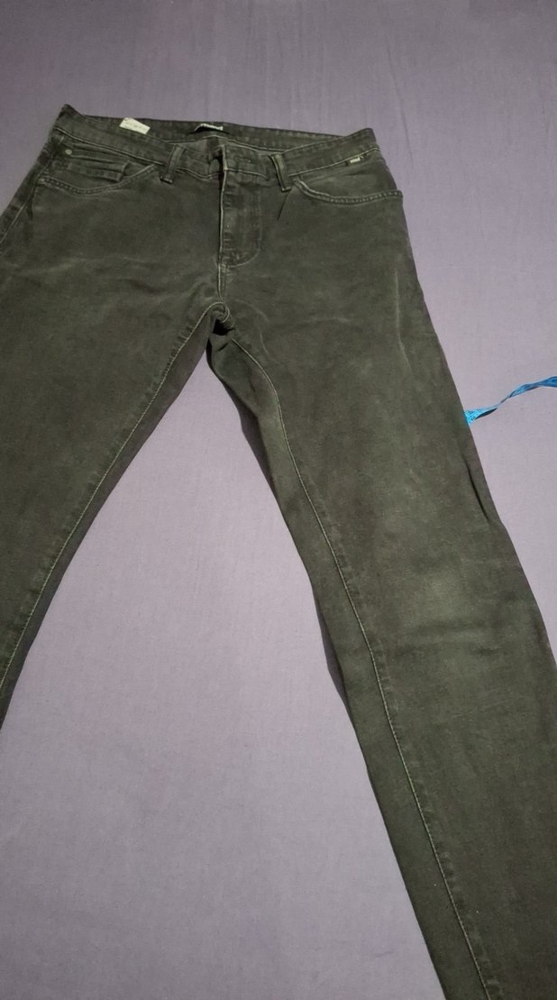 taşlaşmış siyah - Görsel 2